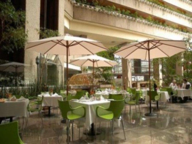 Radisson Paraiso Hotel Mexico City Restoran gambar The Garden Grill