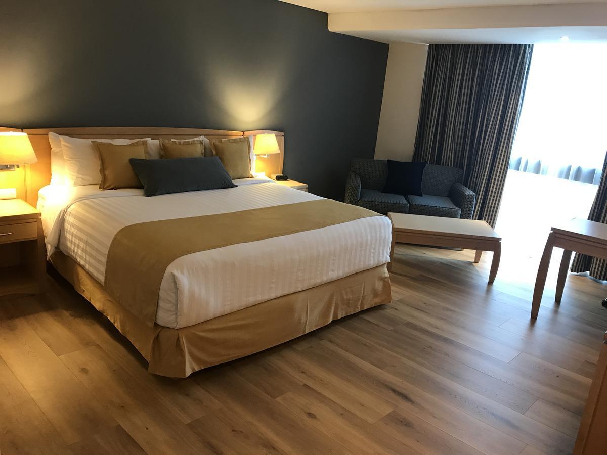 Radisson Paraiso Hotel Mexico City Luaran gambar A room at the hotel